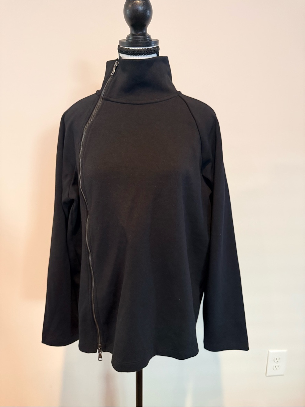 Banana Republic Asymmetrical Zip Funnel Neck sweatshirt